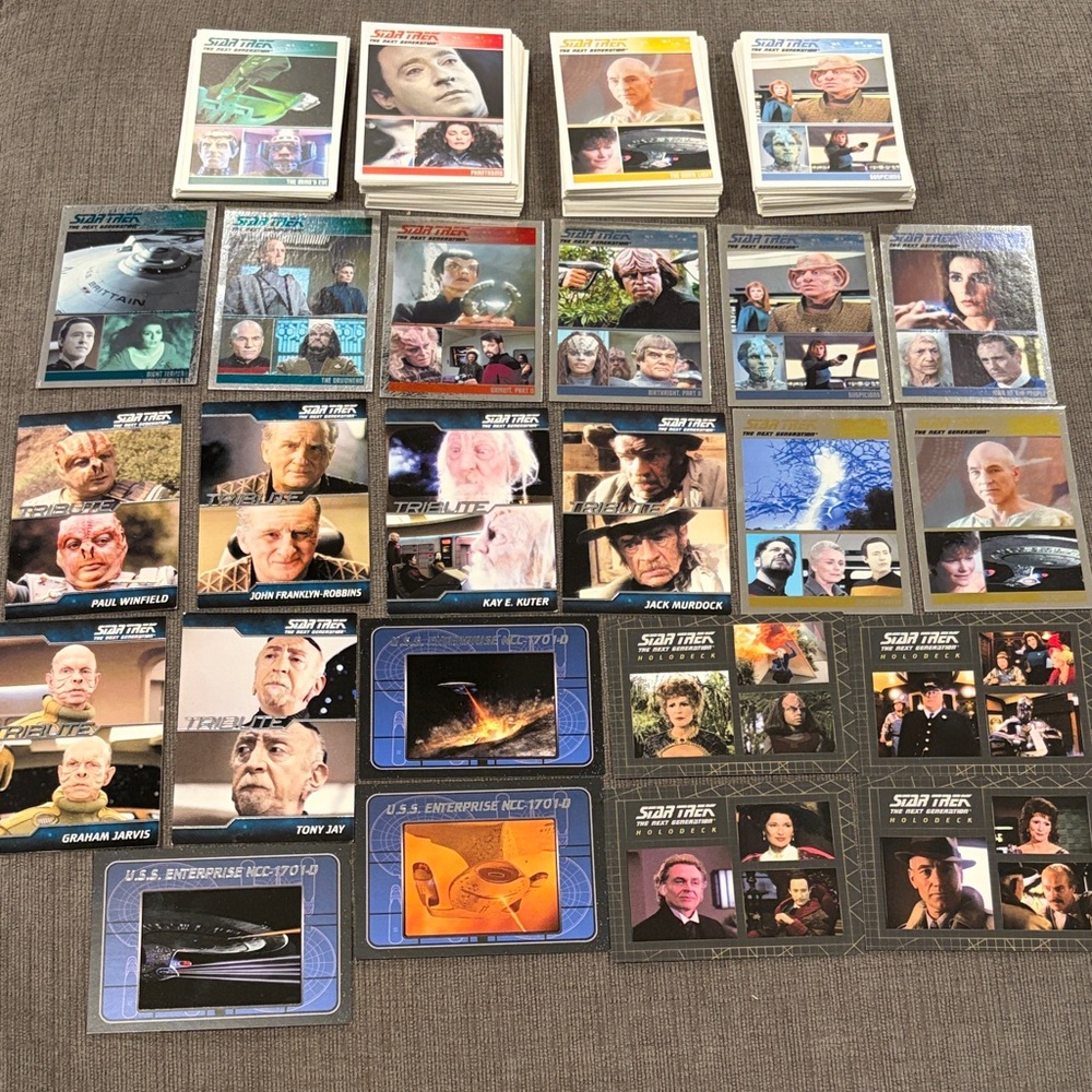 Star Trek The Next Generation Trading Cards - LOT OF 135!!  vintage collectibles